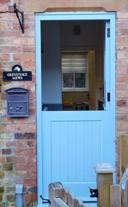 Greystoke Mews Apartment *